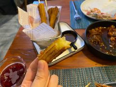 西班牙油条配巧克力酱-帕歌西班牙餐厅paco tapas