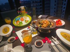 -江上荟·创意中国菜(绿地缤纷城店)