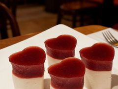 -玥轩YUE HIN(IFS国际金融中心店)