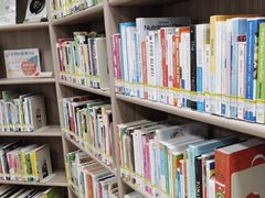 -屯门公共图书馆