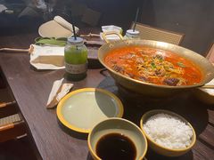 -张翻越·川渝冒菜·武汉黑鸭煲(城北万象城店)