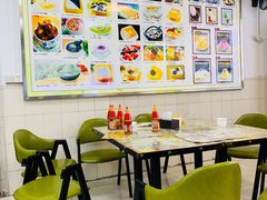 大堂-新时尚·辉记甜品(夏西店)