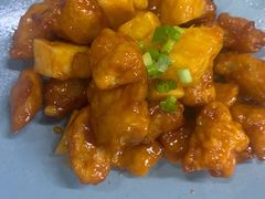 -蜜桃餐厅·伴山(湖滨商业街店)