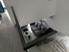 -万笙国际公寓(广州萝岗香雪地铁站店)