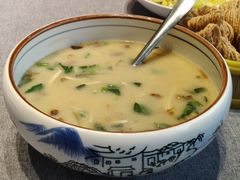 -鹊华居·地道鲁菜·海鲜·融合味(大明湖店)