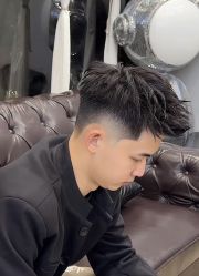-贝勒爷专业男发