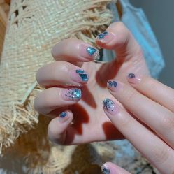 -NEW LOOK-绿麓 · 美甲美睫脱毛工作室