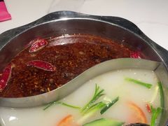 -佰人王串串香火锅(洋珠巷店)