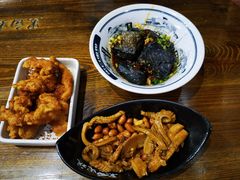 -黑白电视老长沙吃货铺(南岗万达店)