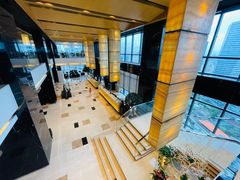 -上海龙之梦万丽酒店