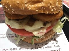 -The Habit Burger Grill 哈比特汉堡(爱琴海店)