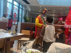 -东方明珠·可口可乐欢乐餐厅
