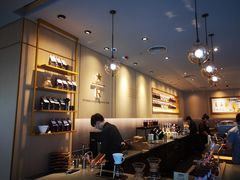 -星巴克臻选(金桥国际店)