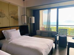 -三亚湾海居铂尔曼度假酒店