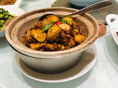砂锅鲍鱼鸡块-名人名家     浙菜.家宴