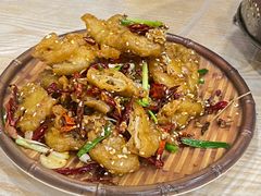 -江城燕子大排档(江汉路步行街店)