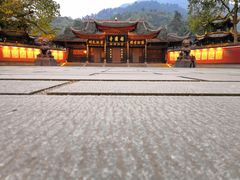 -峨眉山报国寺