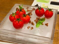 番茄脆菇沙拉-小大董·烤鸭(王府井apm店)