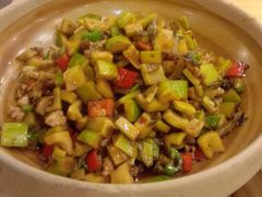 -小六汤包砂煲菜(文景路店)
