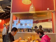 -八二小区抄手(龙湖上城天街店)