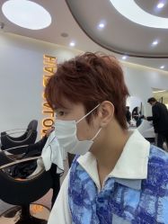 -MOVAN  HAIR莫凡匠人发型屋