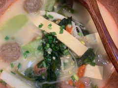 -成都你六姐·牛肉冒菜(上海环宇荟店)