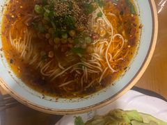 -重庆石磨豆花庄(乔庄店)