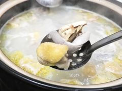 -15年老字号鑫鑫猪肚鸡·椰子鸡海南火锅(兴隆华侨农场店)