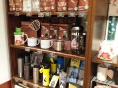 零售区-星巴克(广州淘金路店)