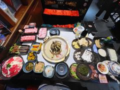 -炙爱鮮貨火锅(中东砂之船店)