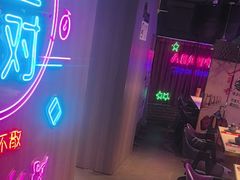 -钳小柒·小龙虾蓝龙王烧烤夜宵(长寿路店)