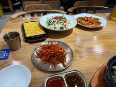 -青瓦餐厅·生鱼片·韩园烤肉(西塔店)