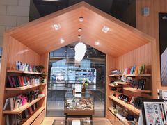 -百新书局(尚悦湾店)