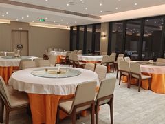 -珠海拱北口岸智选假日酒店