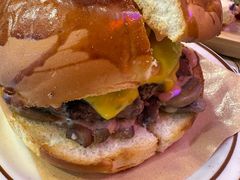 和牛汉堡-LESCEDARS Brasserie Bistro香柏树