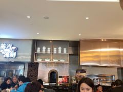 -东方红海鲜百汇(国际大厦店)