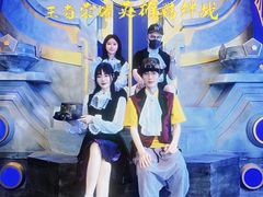 -暴风岛沉浸式体验馆(百联世纪店)