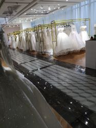 -觅白婚纱礼服馆