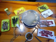 -养牛邓·潮汕牛肉海鲜自助火锅(广州店)