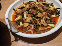 -川堂风·跷脚牛肉·乐山爆炒(宝山日月光店)