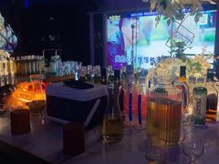 -温莎KTV(珠江路店)