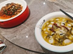 -有红鸡毛店·川菜(建设路店)