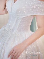 -Lady  Jane高端婚纱礼服馆