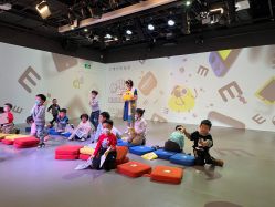 -小鸡哆哆故事屋·儿童乐园(嘉里城店)