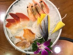 -青瓦餐厅·生鱼片·韩园烤肉(西塔店)