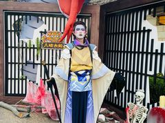 -七彩云南欢乐世界