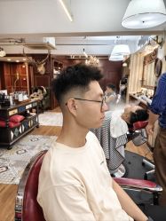 -BarberKiNG男士理发馆Barbershop