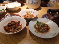 -聚鑫朋酸菜肥肠(文艺路口店)