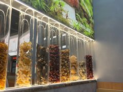 -菌自在·云南野生菌火锅(长安万达店)