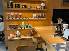 -星巴克(西安李家村万达店)